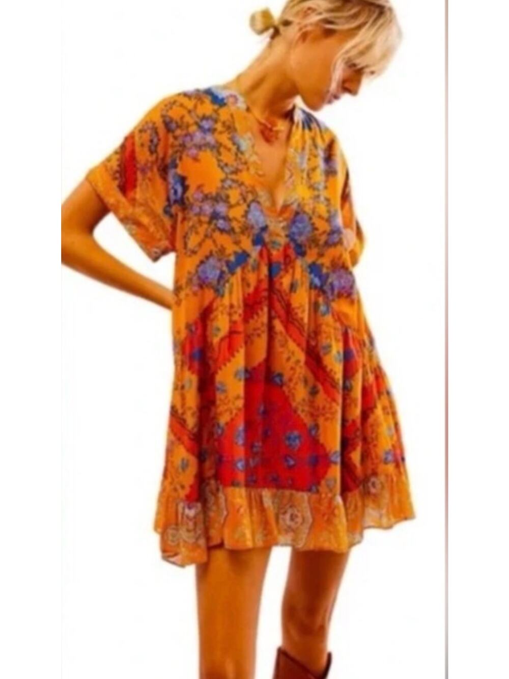 Women’s bohemian style summer dress! Fits like a M